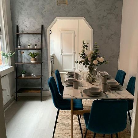 House Of Cosy Dots Villa Northampton Buitenkant foto